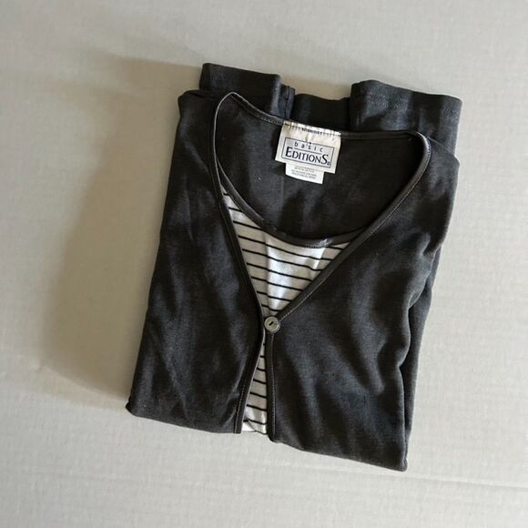 90s, Basic Editions, Grey Short Sleeve Faux Layered Cardigan Top, Minimalistic - Picture 5 of 8